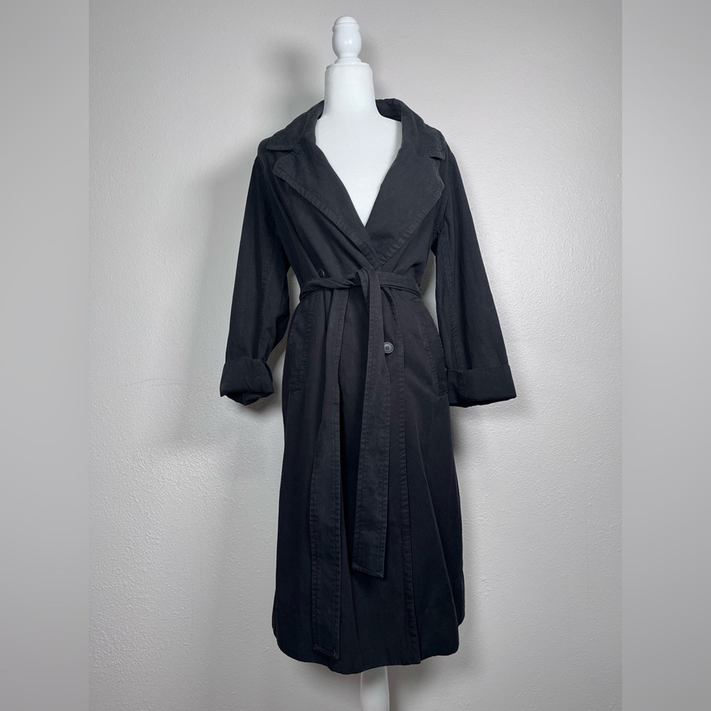 Everlane Charcoal lightweight belted tench coat size medium